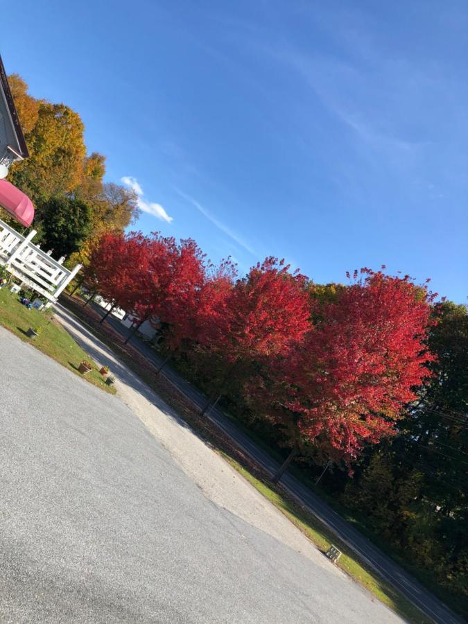 The Autumn Inn Bennington Eksteriør billede